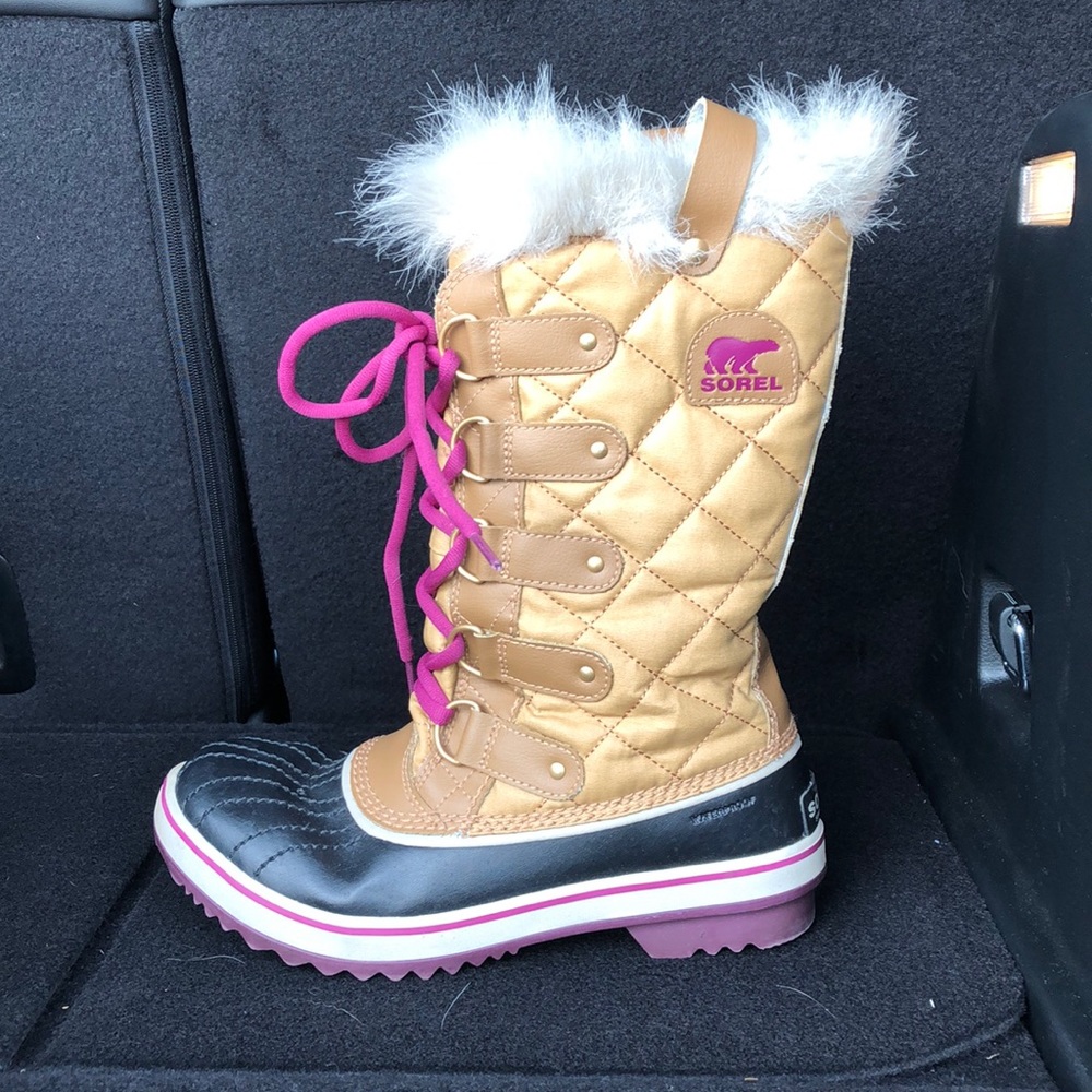 Sorel Women’s Winter Boots. Gold/Tan, Black, Pink